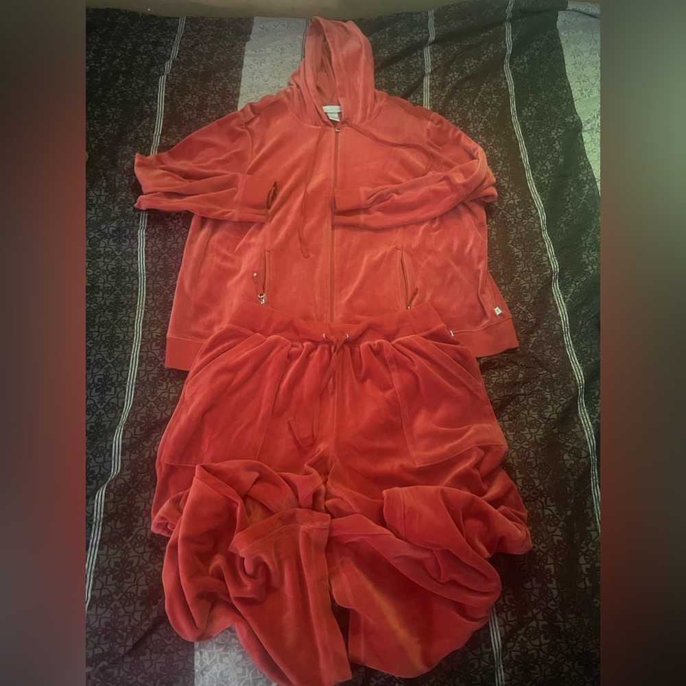 Venezia sport velour sweatsuit